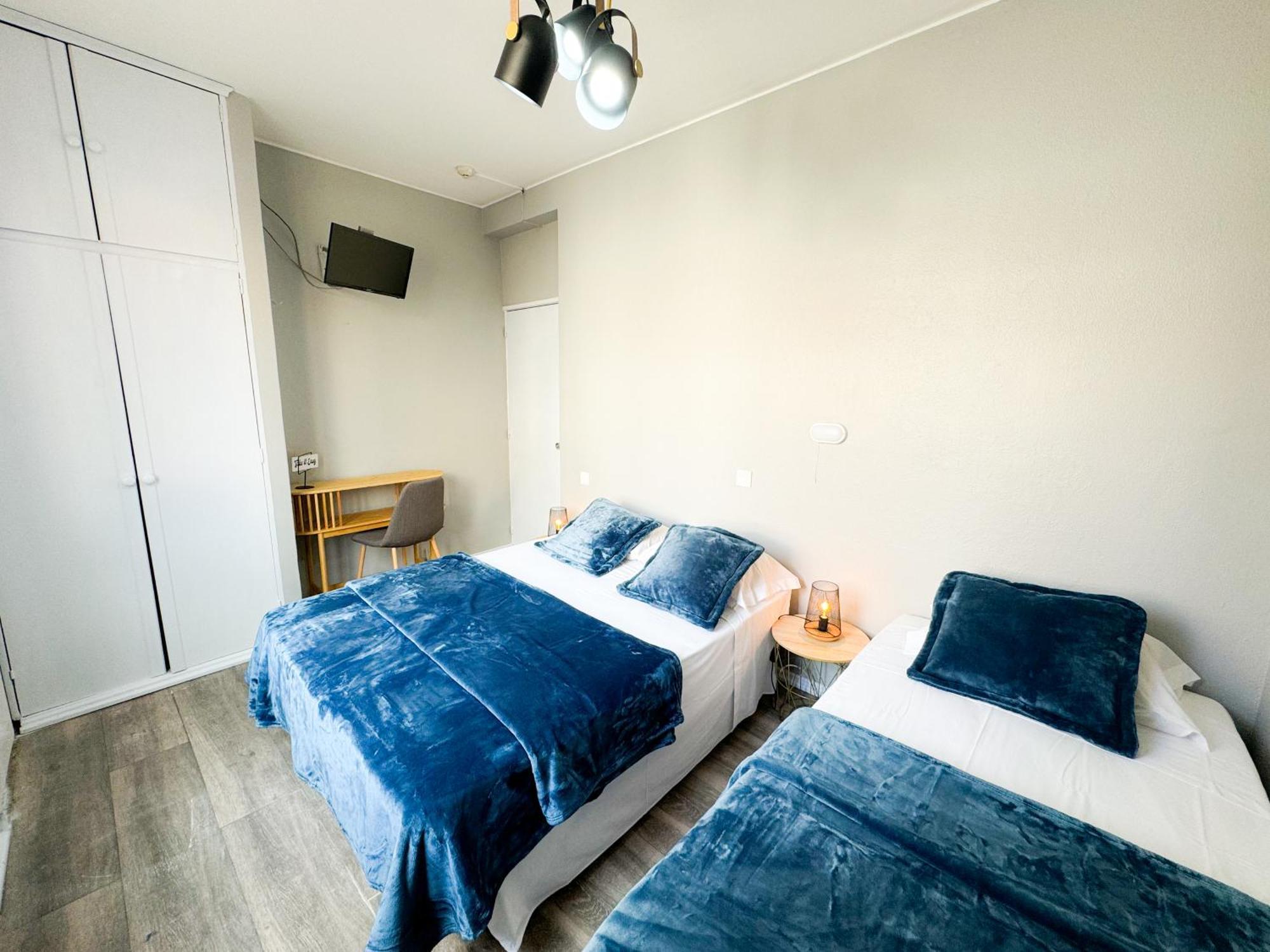 Hostel Monaco Funchal  Bagian luar foto