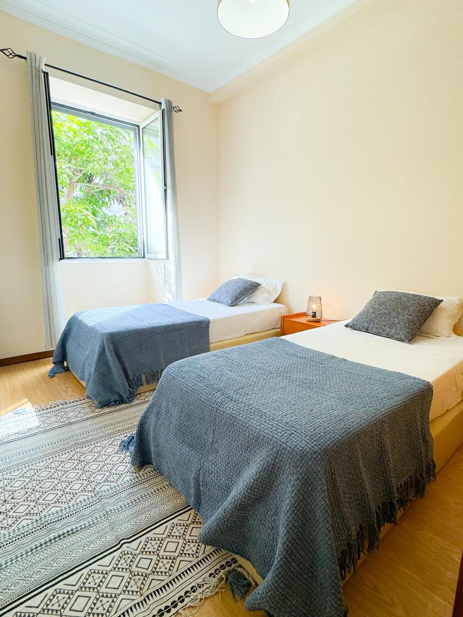 Hostel Monaco Funchal  Bagian luar foto