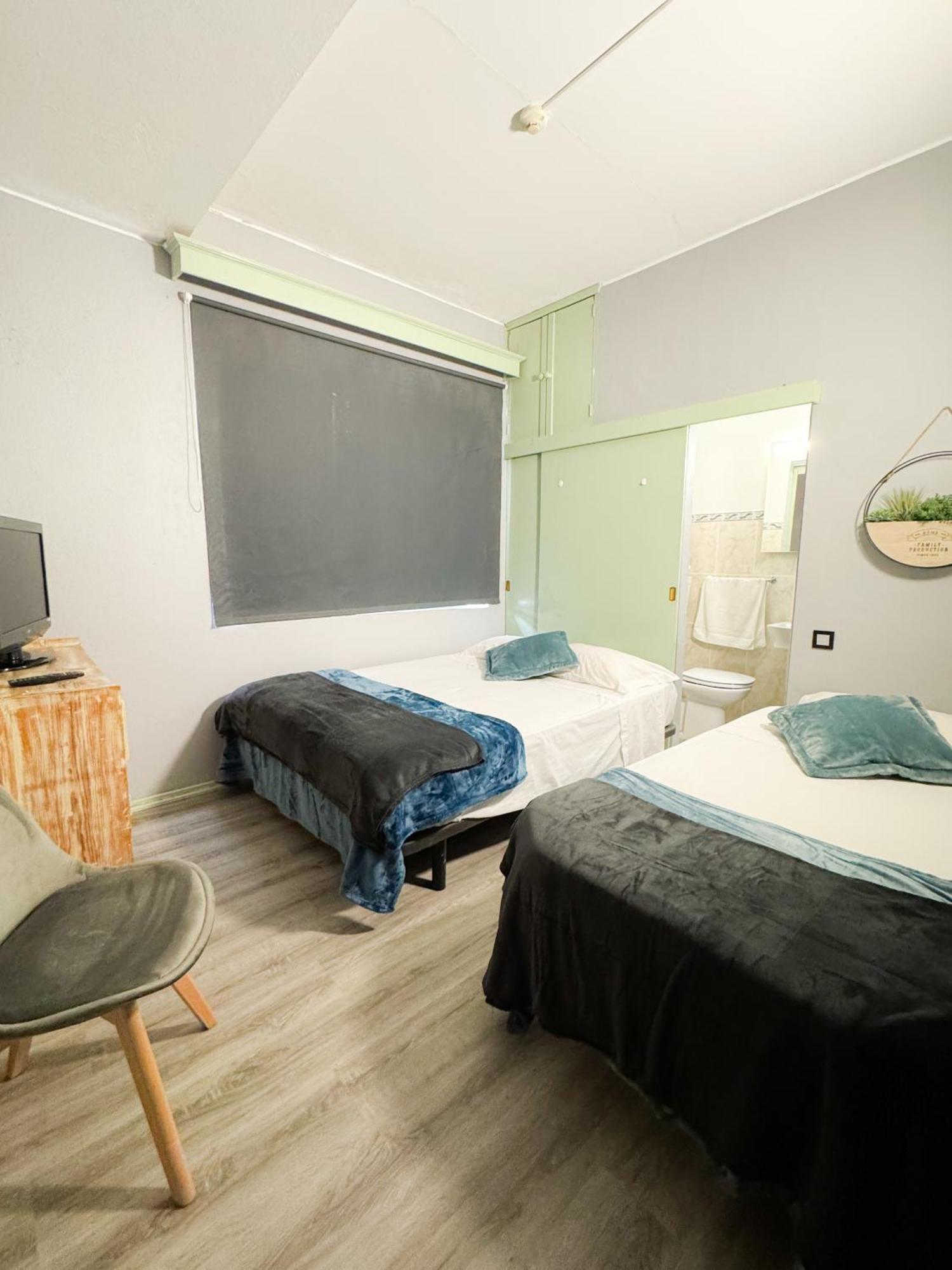 Hostel Monaco Funchal  Bagian luar foto